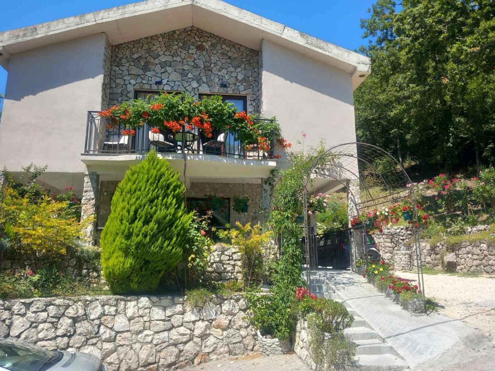 Dado Virpazar Exterior foto